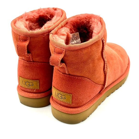 UGG WOMEN'S CLASSIC MINI II BOOT - HIBISCUS PINK WINTER SHORT ANKLE FUR SIZE 7 - Picture 4 of 7